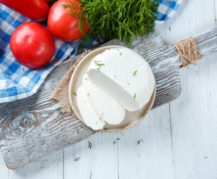 3900 Сыр "Адыгейский" Вкусляндия 