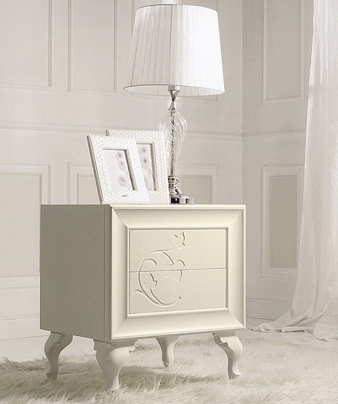 Тумбочка  BERNAZZOLI LEDA comodino Classic