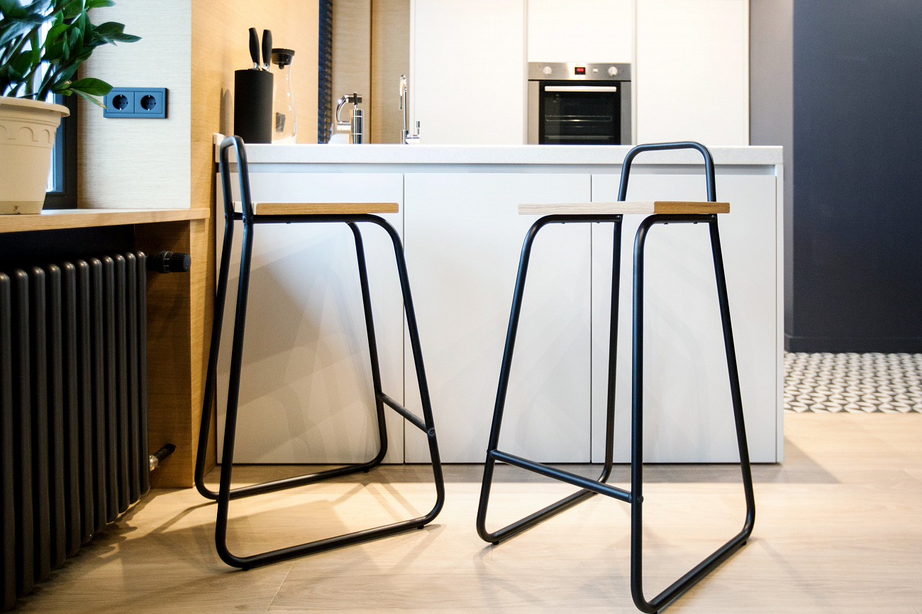 Барный стул с деревянным сиденьем синий Bauhaus WOODI  00-3966294 Синий  - Вид №6