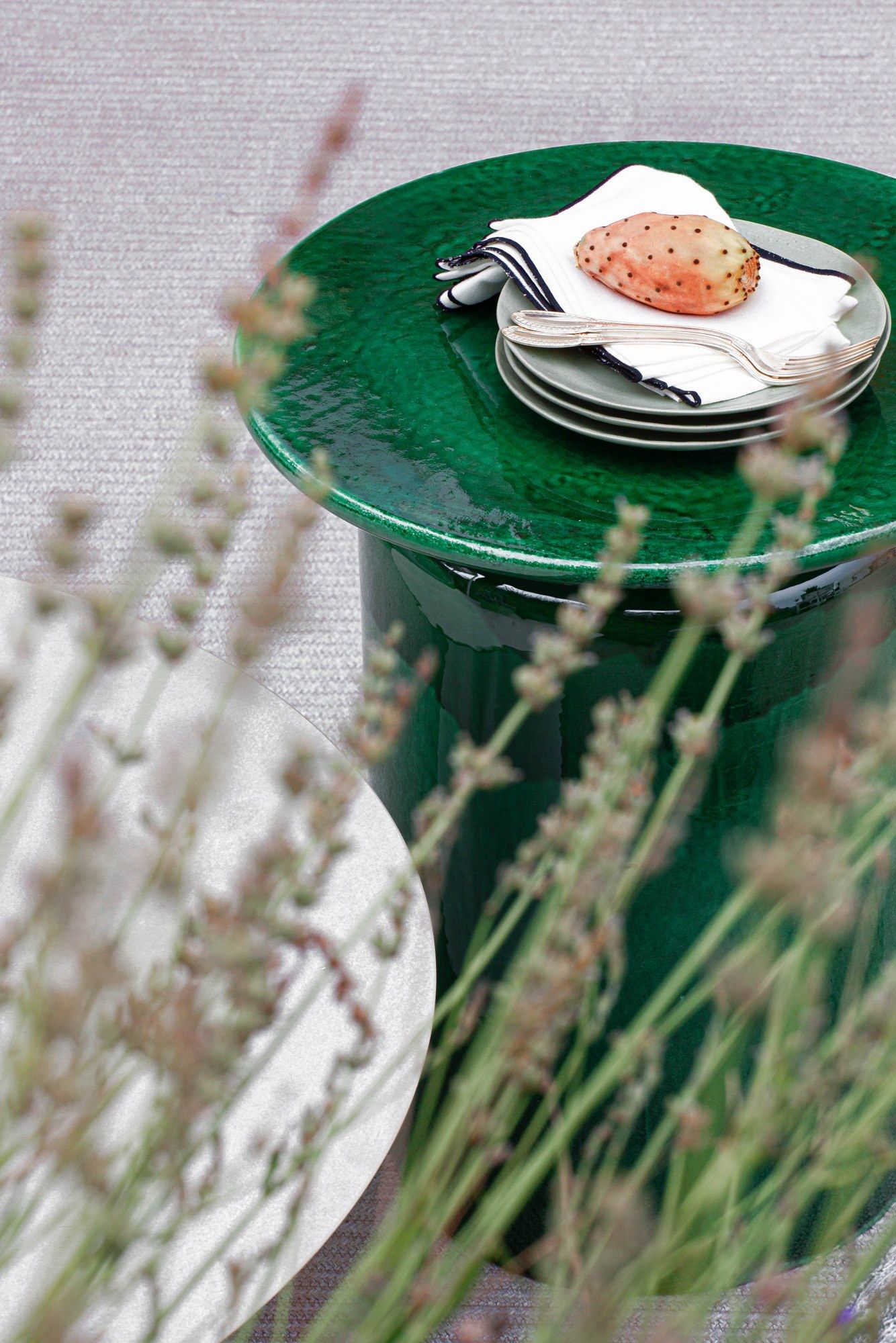 Керамический круглый высокий садовый журнальный столик Atmosphera Panarea ARCH-00104494 - Вид №2