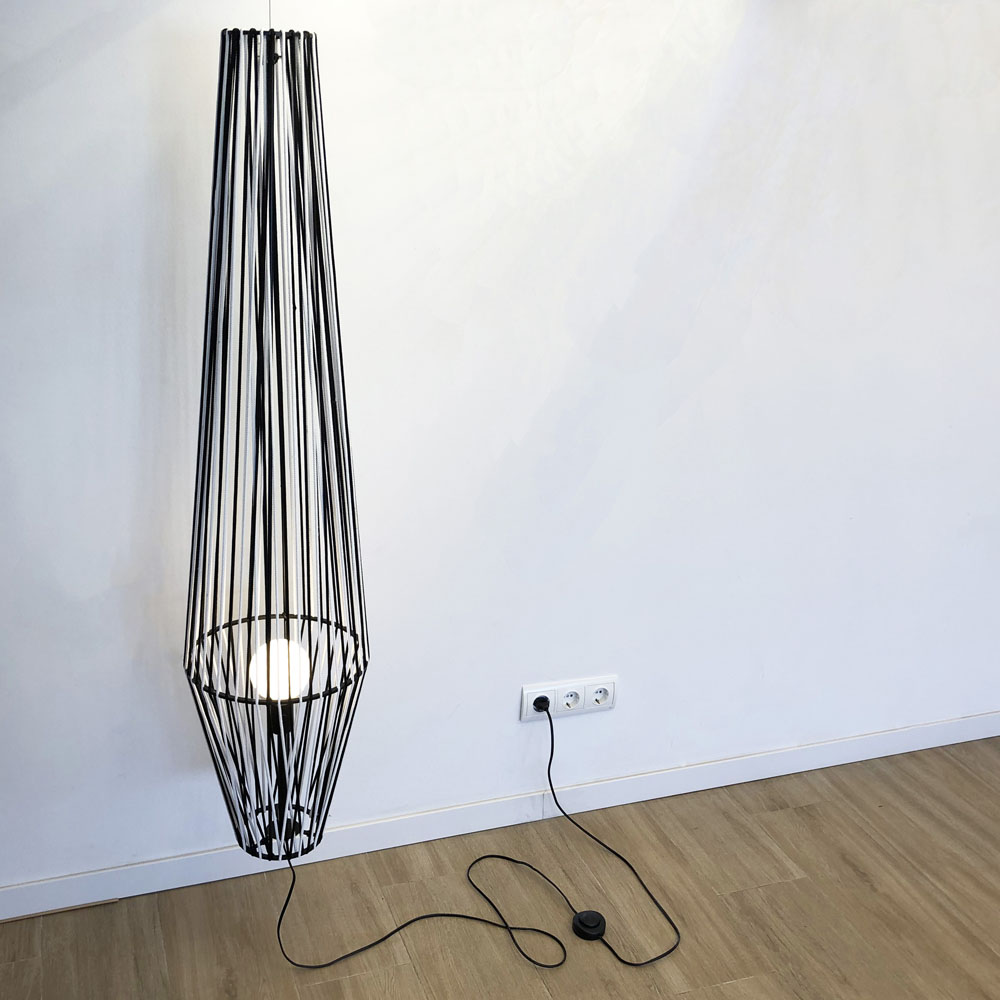 090812 Угловой подвесной светильник Ole! Bimba Santreyd  - Вид №1