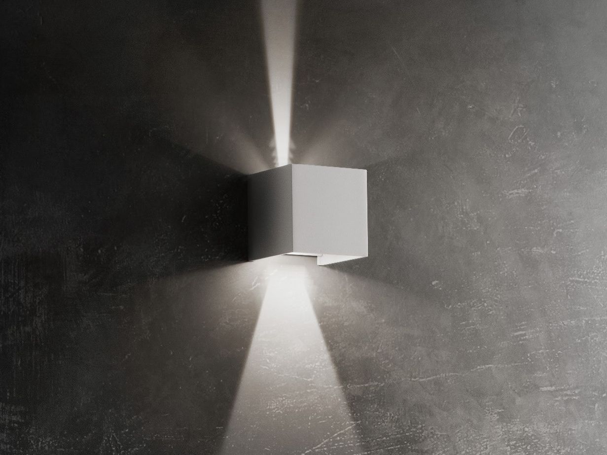 Открытый настенный светильник Zafferano Cubetto ARCH-00069737