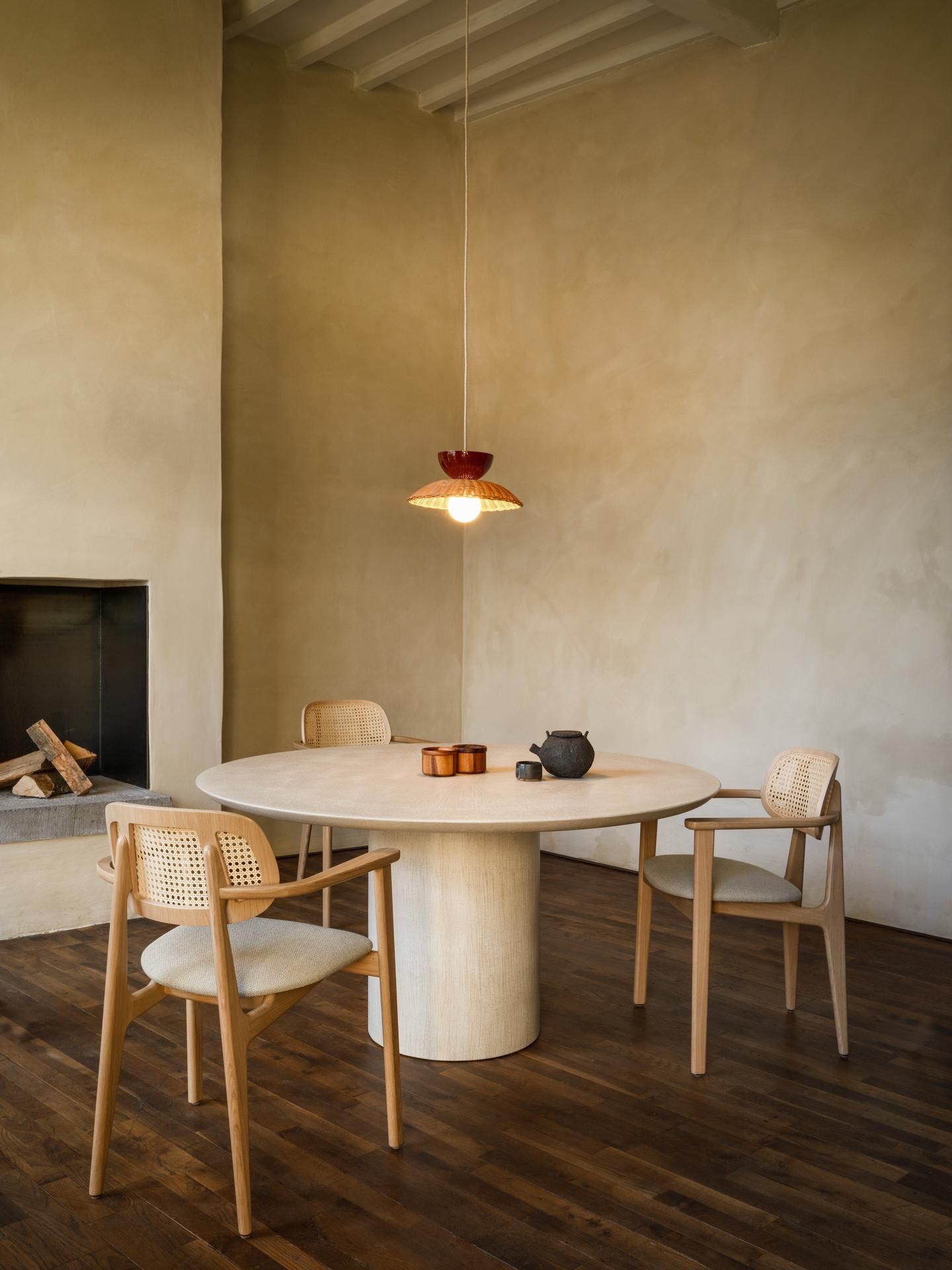 Круглый гипсовый стол Vincent sheppard ARI ARCH-00126217 - Вид №1