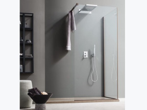 Прямоугольный угловой душ