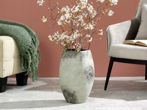 Керамическая ваза