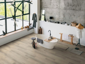 Пол SPC под дерево