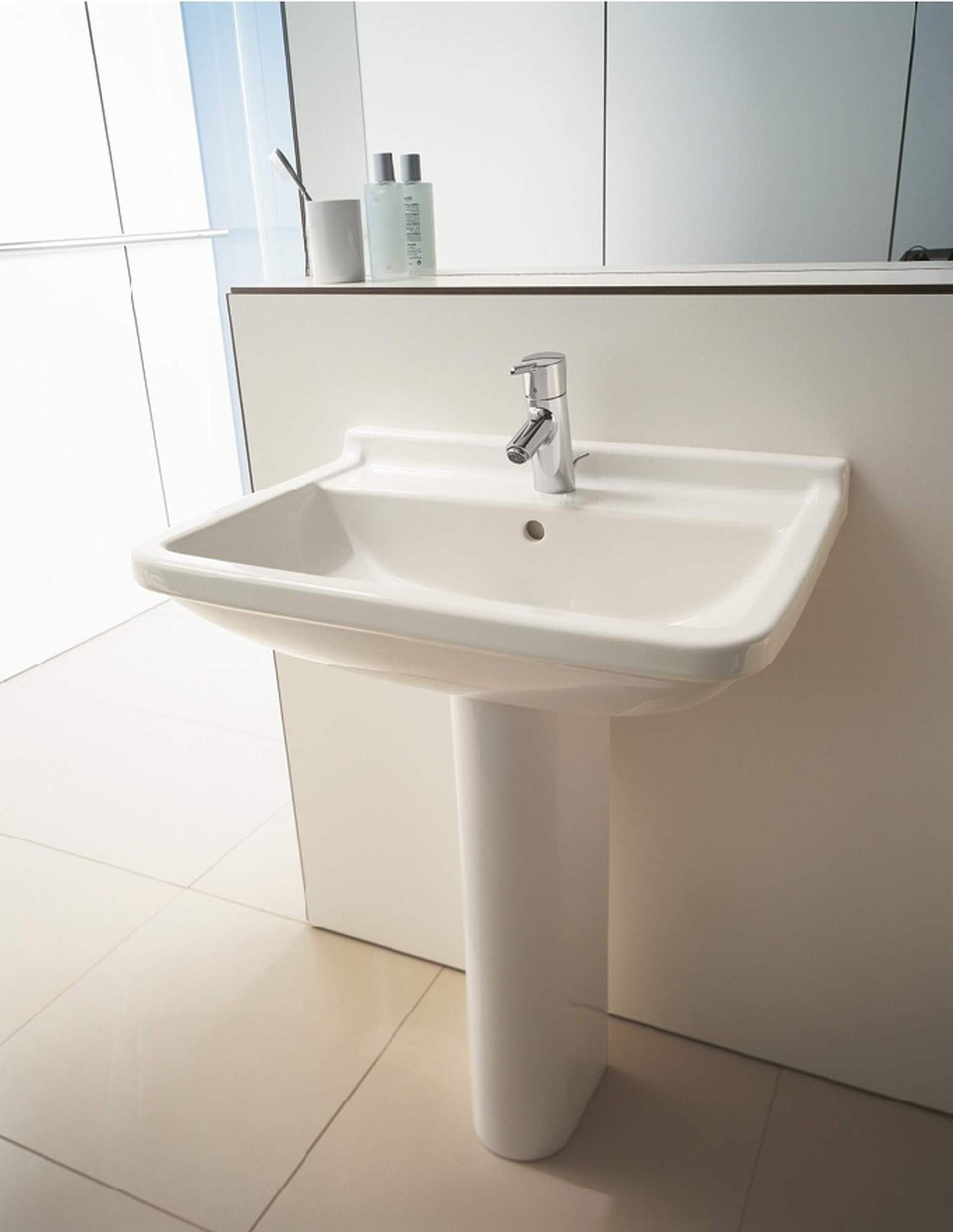 0300600000 Подвесная раковина настенная овальная Duravit Starck 3 - Вид №2