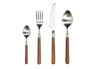 Набор столовых приборов из стали и дерева