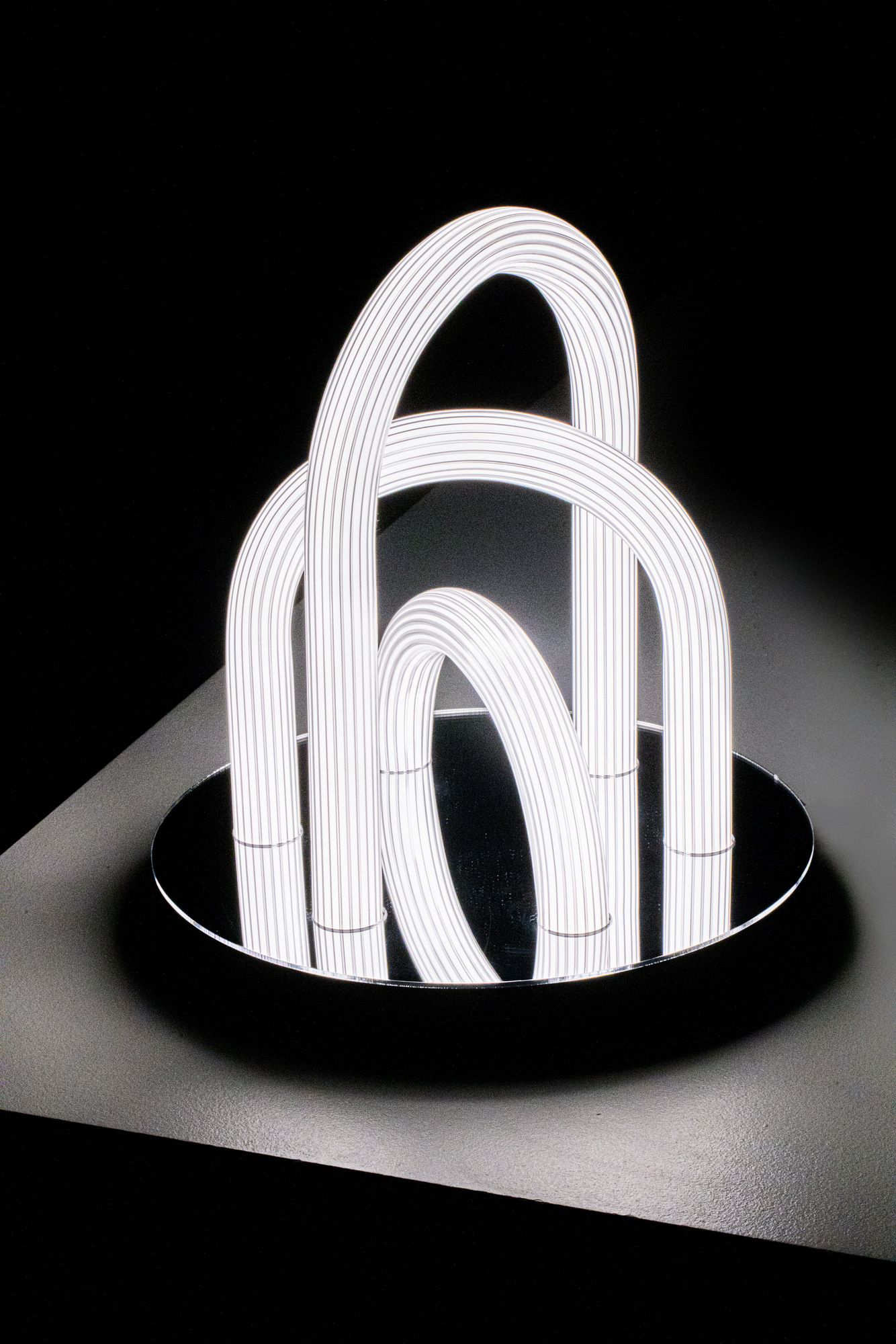 Стеклянная настольная лампа FontanaArte Oort ARCH-00122670 - Вид №3