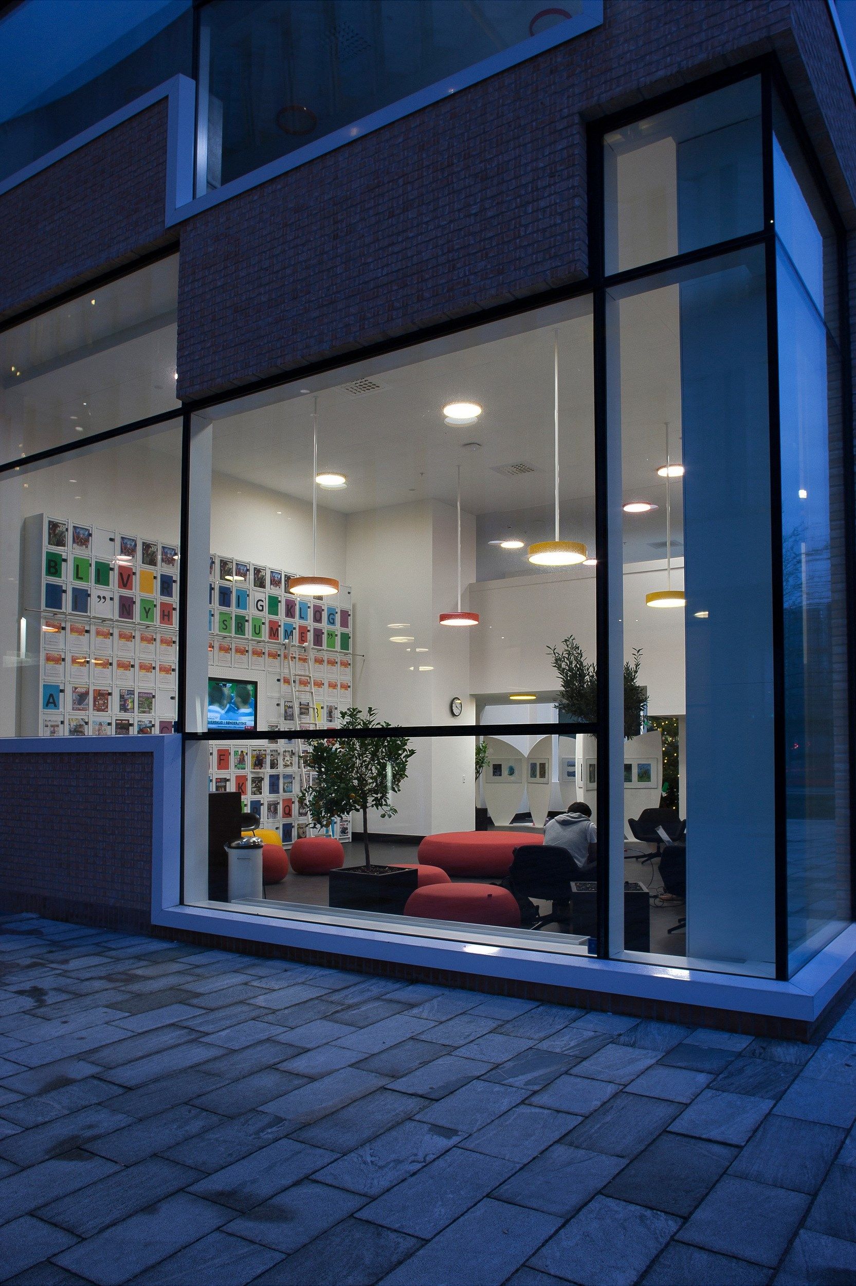 Светодиодный потолочный светильник Louis Poulsen LP CIRCLE ARCH-00101429 - Вид №27