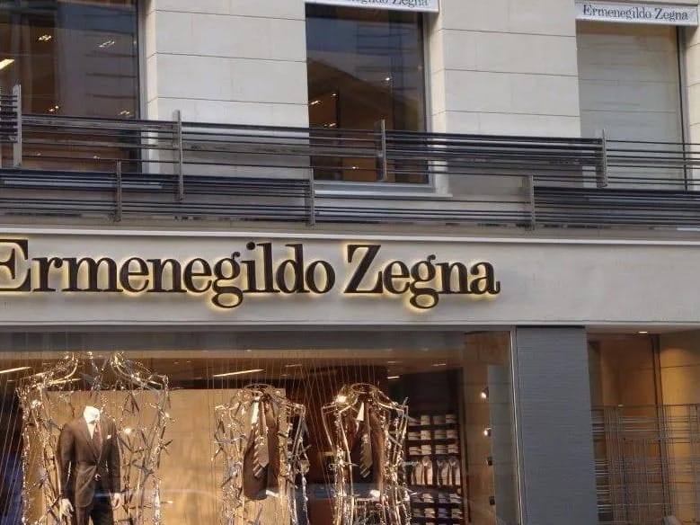 Ремесленный артефакт YDF INSEGNA LUMINOSA ARCH-00063485