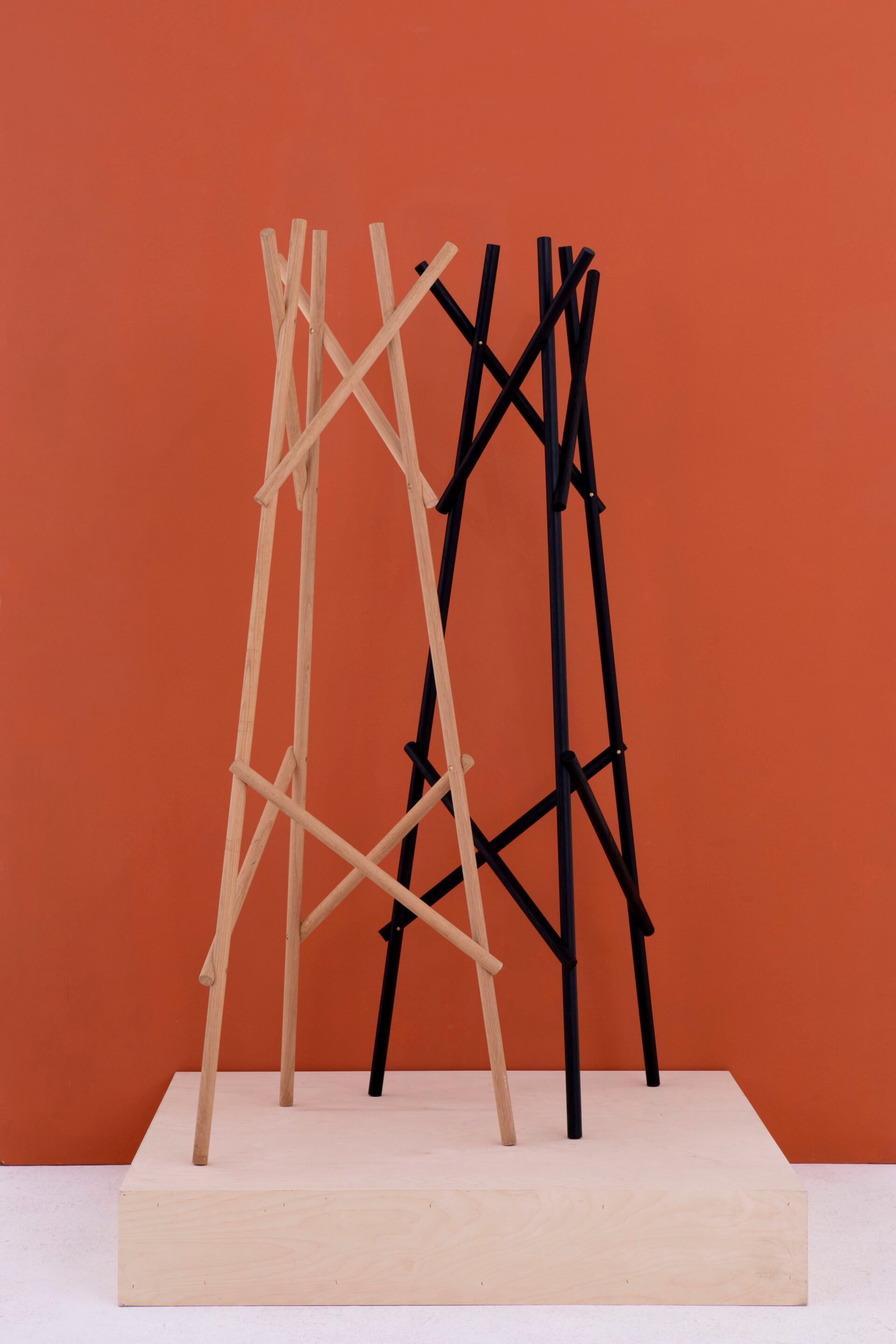 Дубовая напольная офисная вешалка для одежды Cascando KENDO ARCH-00056481 - Вид №5