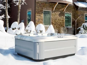 Jacuzzi® Квадратный наземный мини-бассейн с гидромассажем J-300™