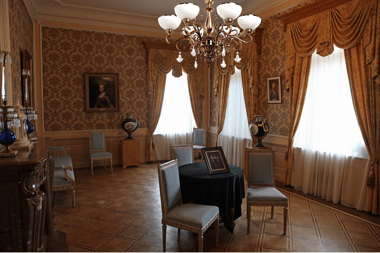 Подвесная люстра MW-Light Аманда 481010506 MW-LIGHT ДИЗАЙНЕРСКИЕ, АМАНДА 056022 Белый  - Вид №1