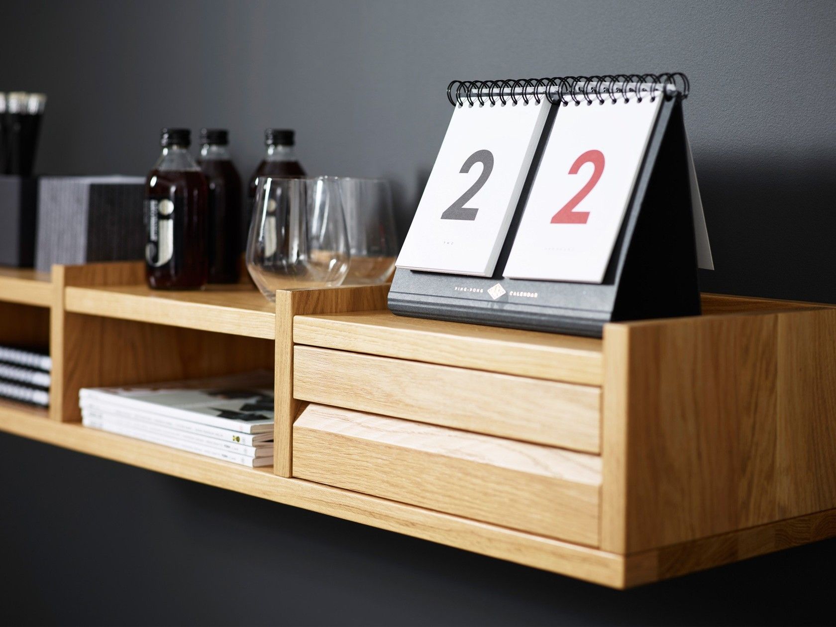 Навесной шкаф Karl Andersson дисплей длиной 1 км ARCH-00115680 - Вид №1