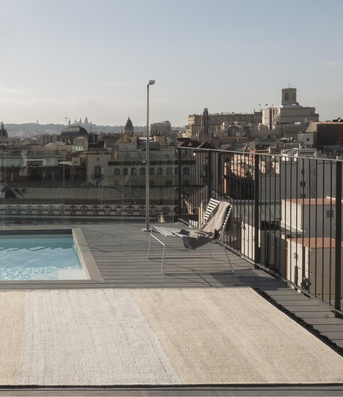 085210 Уличный ковер Stripes Black Nanimarquina Tres Santreyd - Вид №3