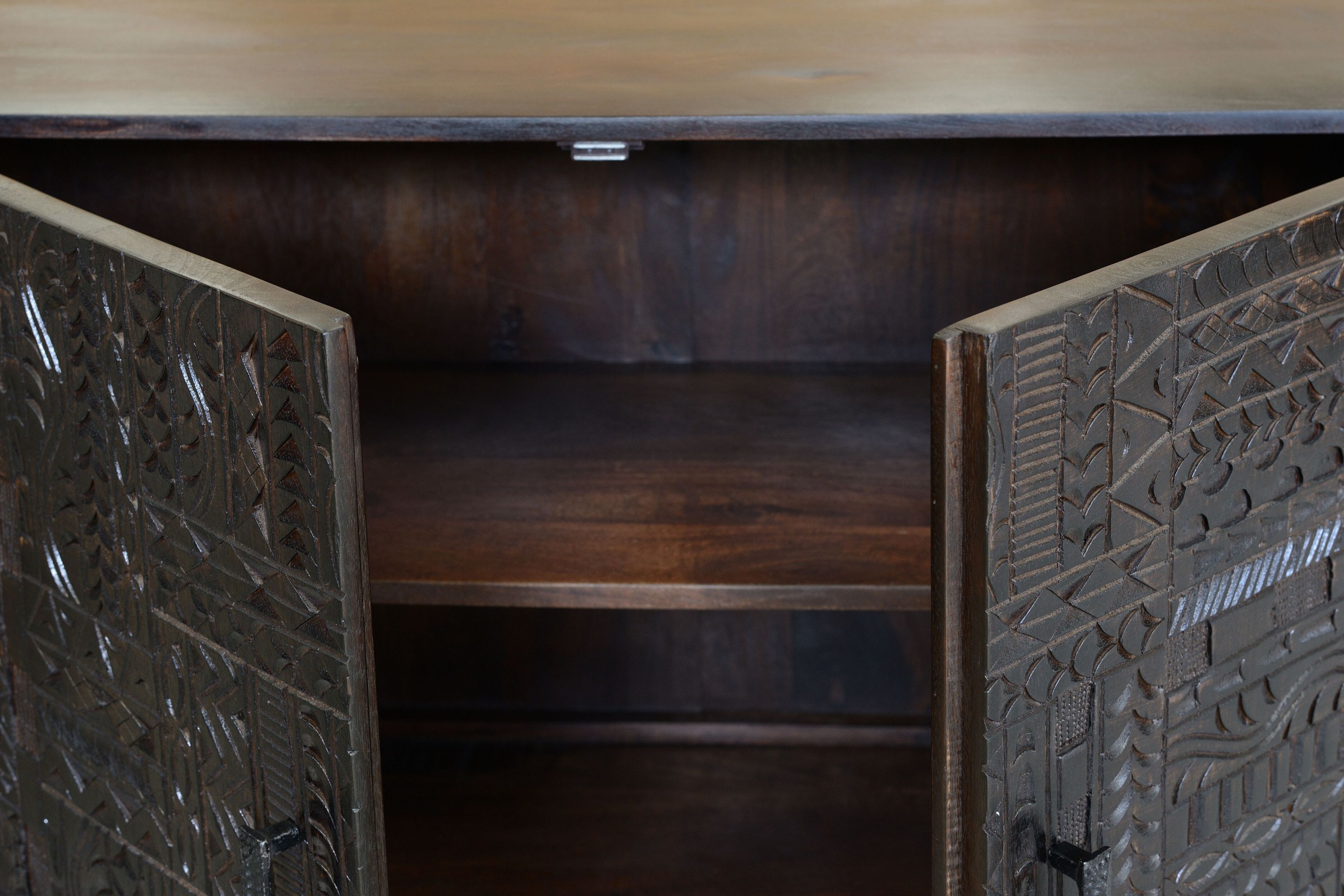 Манго Madia с распашными дверями Giner y Colomer Jeroglifo ARCH-00003471 - Вид №1