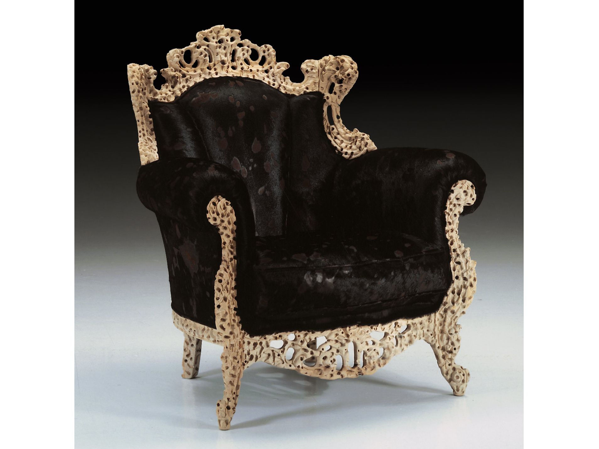 Бархатное кресло с подлокотниками Mirabili Mirabili Arte D'Abitare ARCH-00102814 - Вид №1