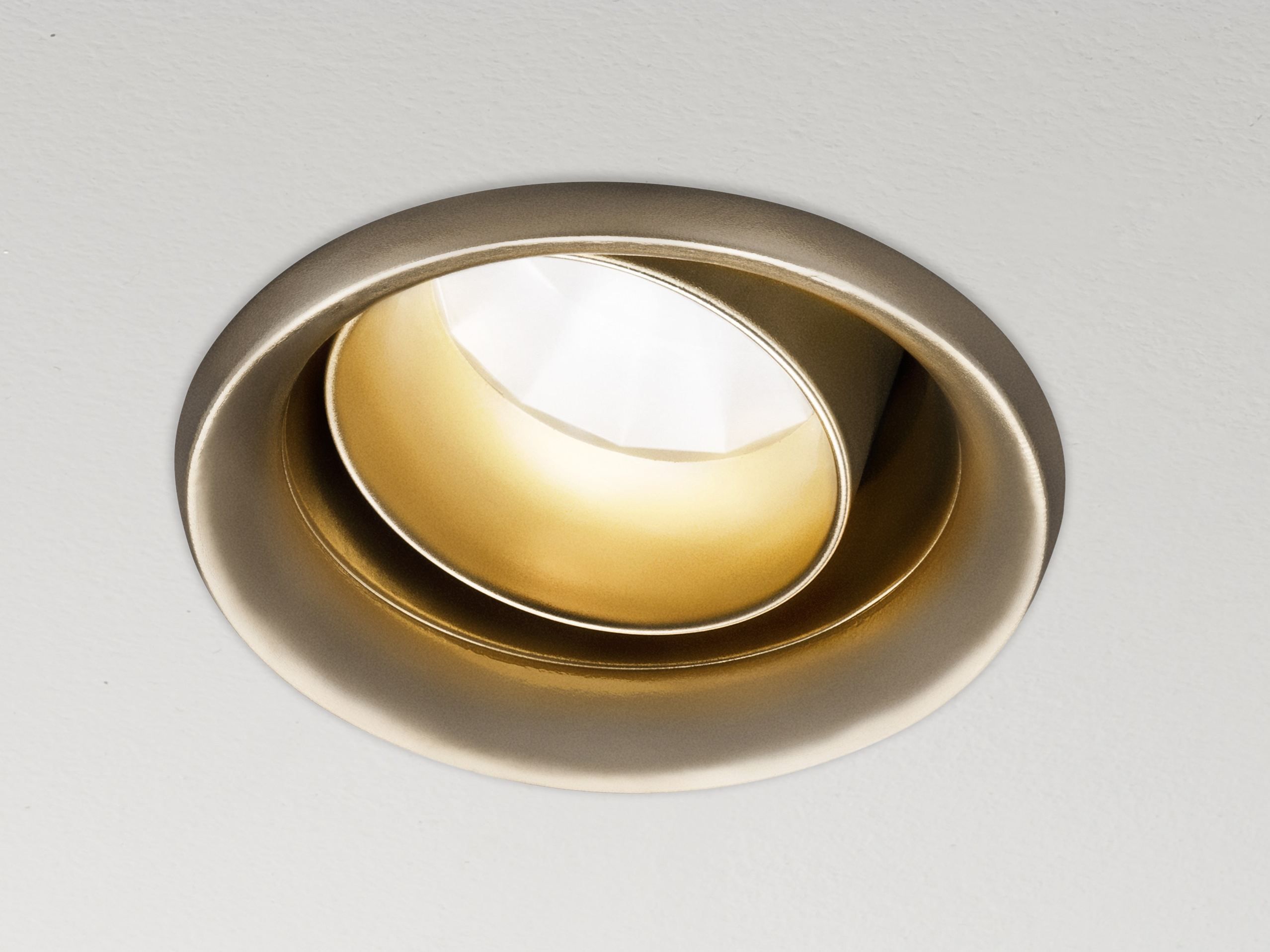 Регулируемый встраиваемый прожектор Lucifero's Nyx ARCH-00105646