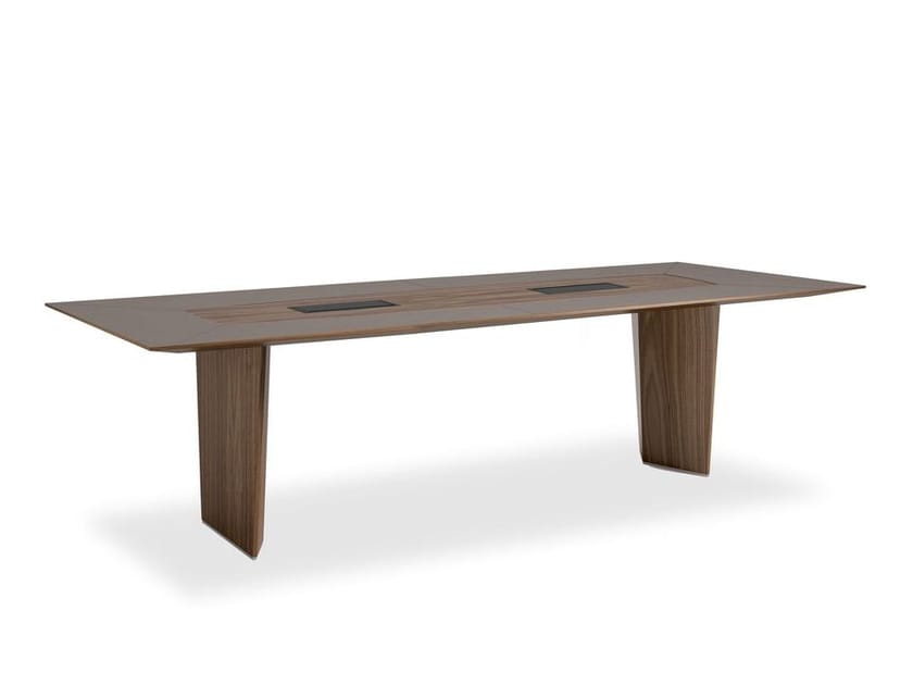 Деревянный прямоугольный стол для совещаний с электрической розеткой Hurtado Evolution ARCH-00061928