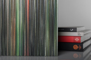 FSRT524 Профиль Castglass выравнивает стекло в дизайне Corduroy + Caprice (вертикальное) Forms-surfaces 