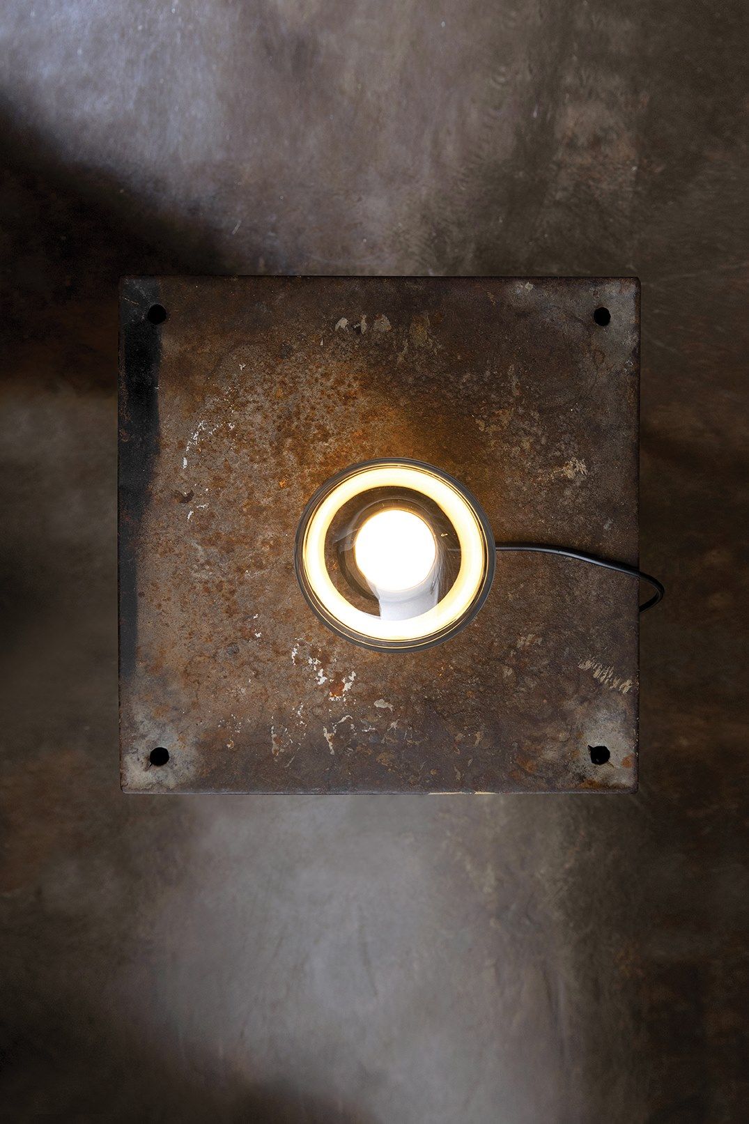 Стеклянная светодиодная настольная лампа Karman Agua ARCH-00148668 - Вид №7