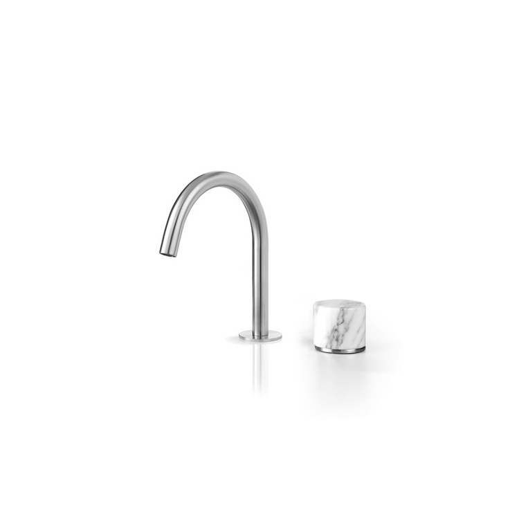 Смеситель на два отверстия для умывальника с изливом MRB101 linki 