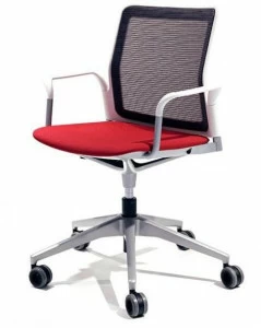 ACTIU Сетчатое офисное кресло с подлокотниками Urban