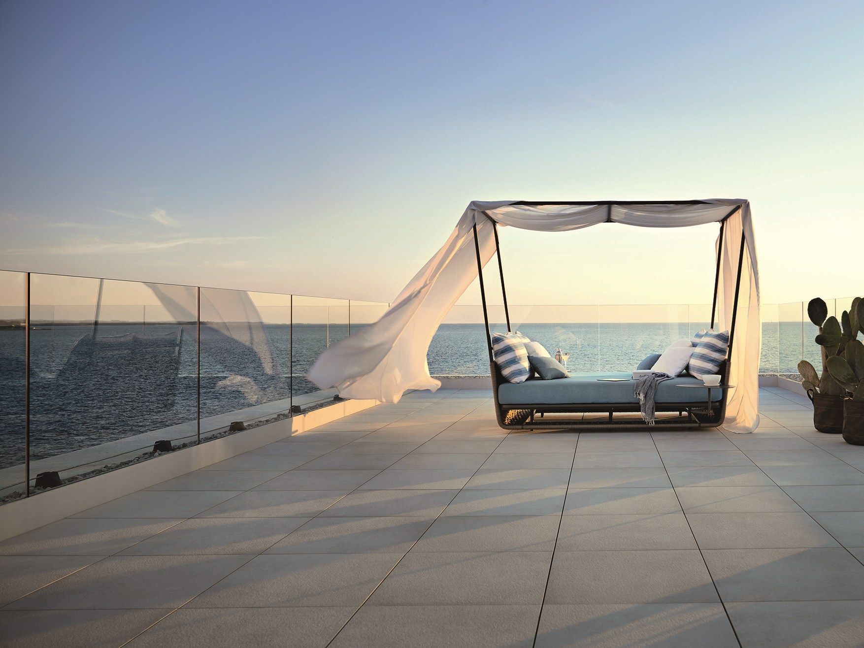 Садовая кровать с балдахином Roberti ARCH-00123743