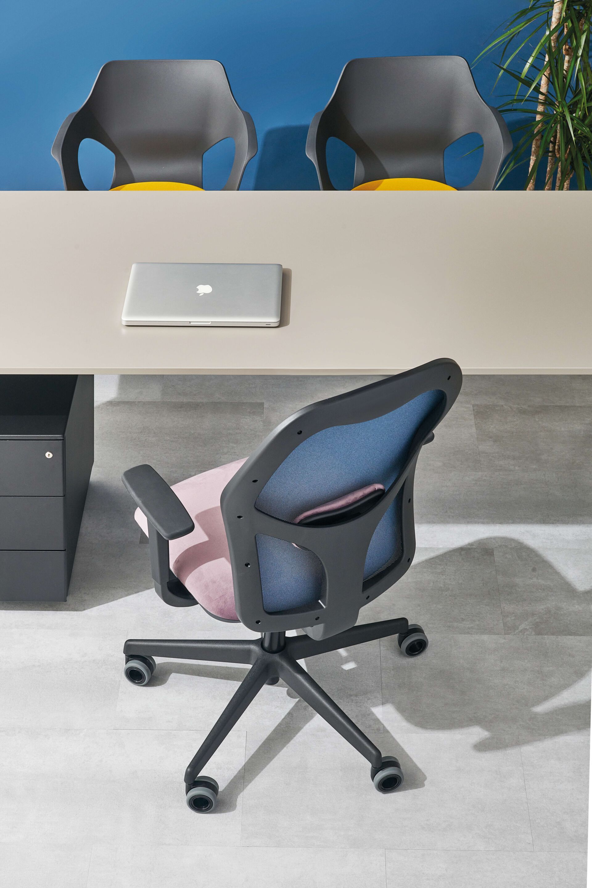 5 спиц регулируемая высота поворотный операционный офисный стул AP Factor Техас ARCH-00034269 - Вид №3