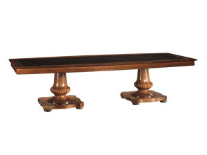 Деревянный бочковый стол