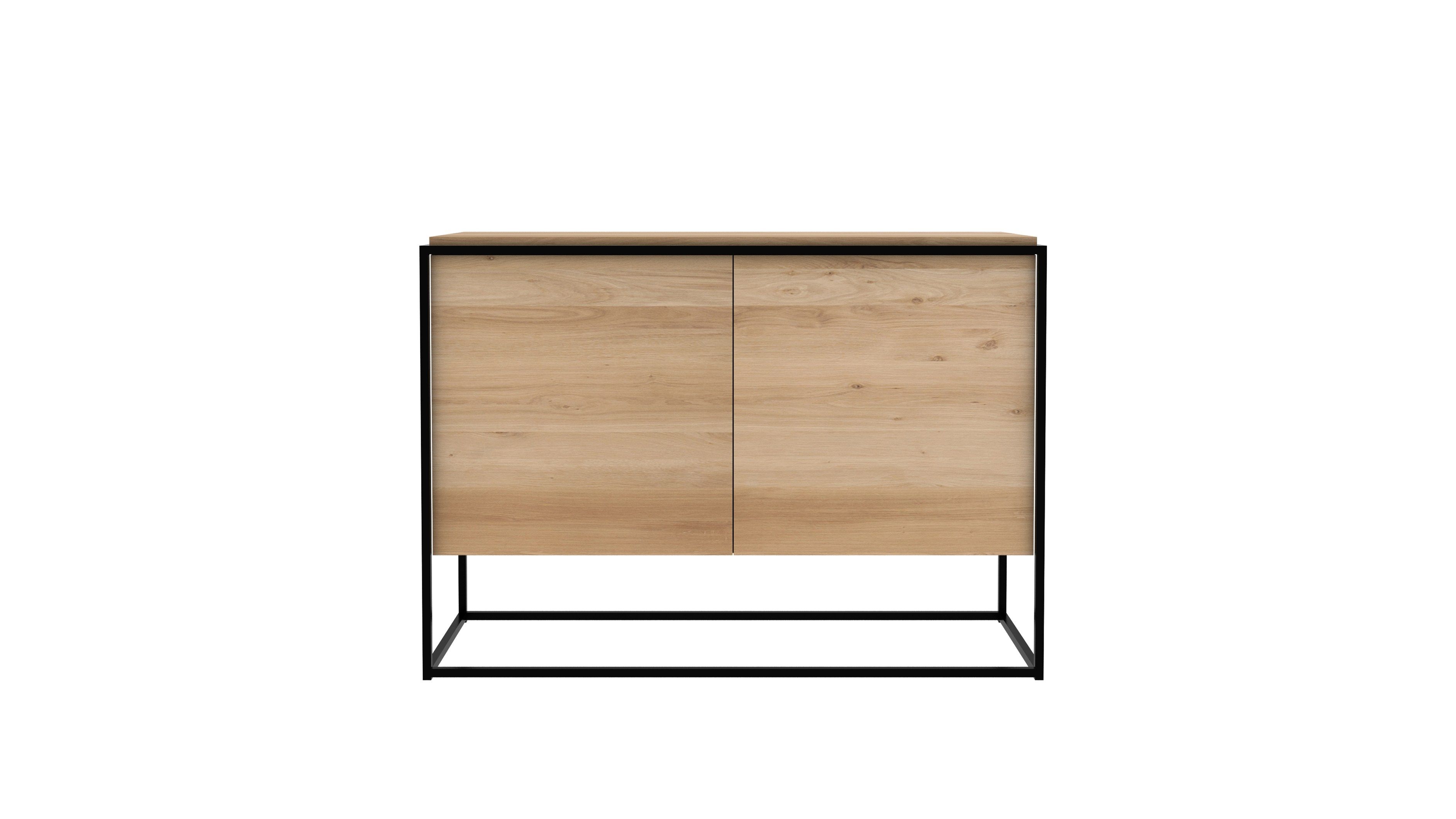 Шкаф из дуба с распашными дверями Ethnicraft Monolit ARCH-00072081 - Вид №2