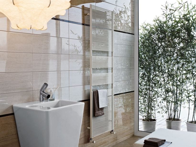 Настенный вертикальный полотенцесушитель с клапанами Tubes основы ARCH-00115599 - Вид №2