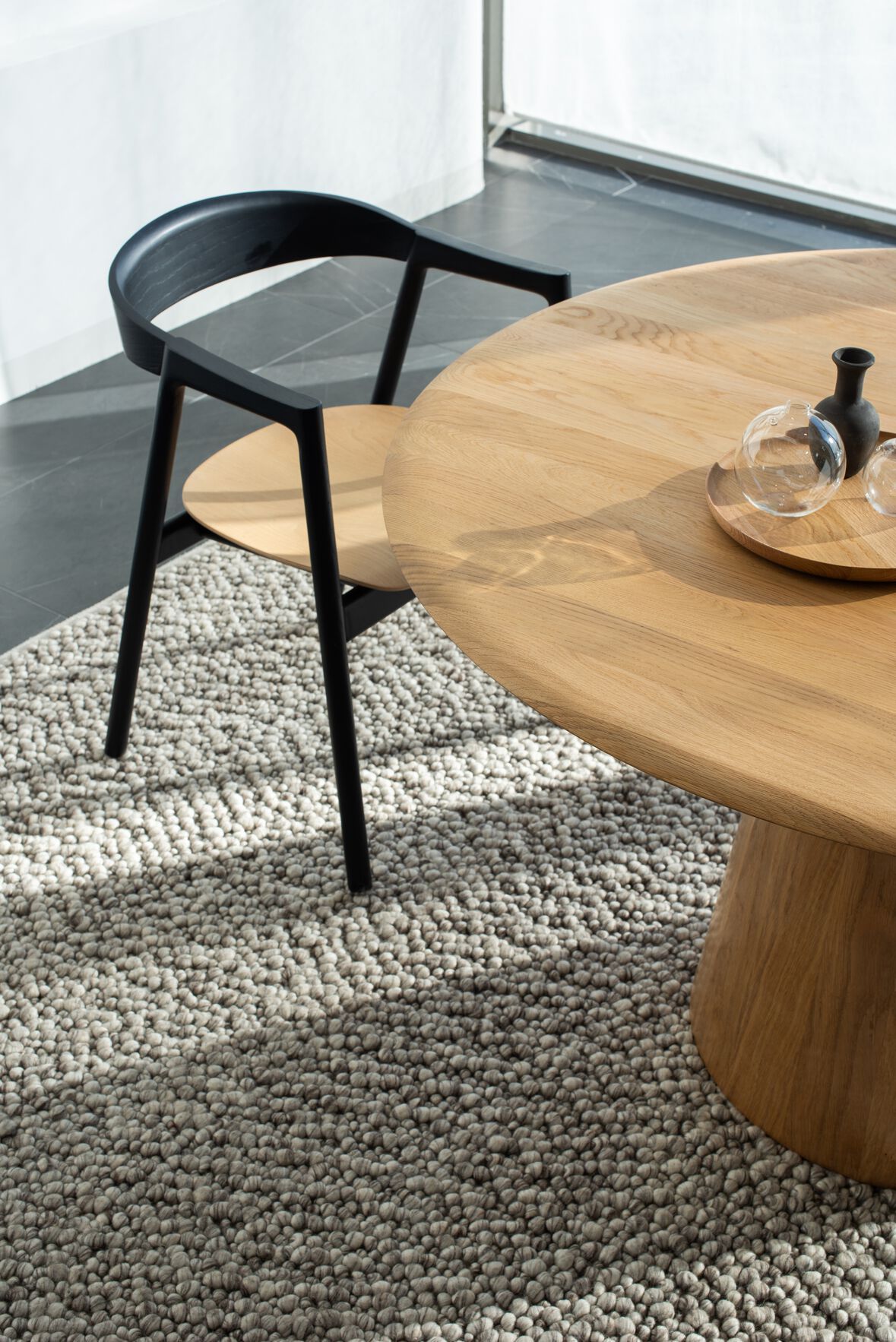 Круглый дубовый стол Gazzda Гриб ARCH-00021268 - Вид №3