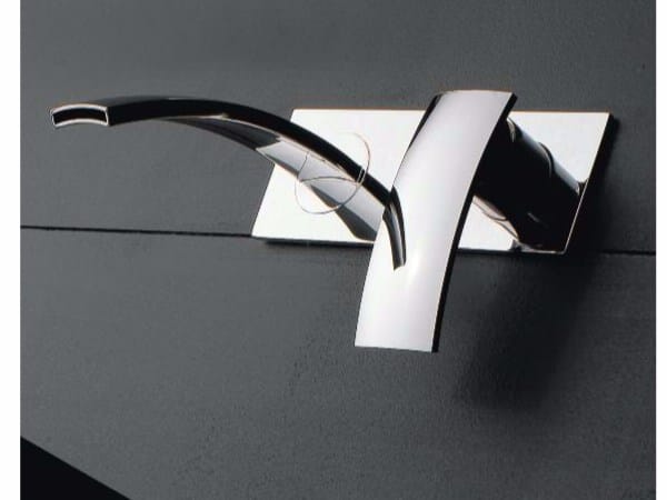 Однорычажный настенный смеситель для раковины с пластиной Zazzeri ARCH-00075085 - Вид №1