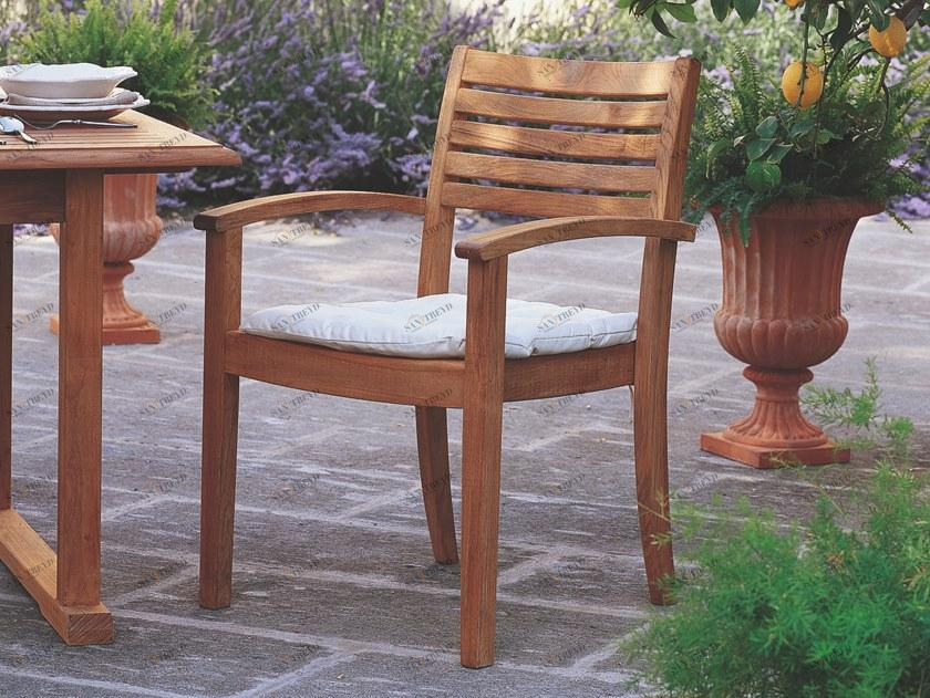 Unopiù Штабелируемый стул из тикового дерева с подлокотниками Chelsea Brise