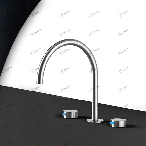 Смеситель для раковины сталь матовая с синей ручкой Toki Radomonte TKI25SCIL36