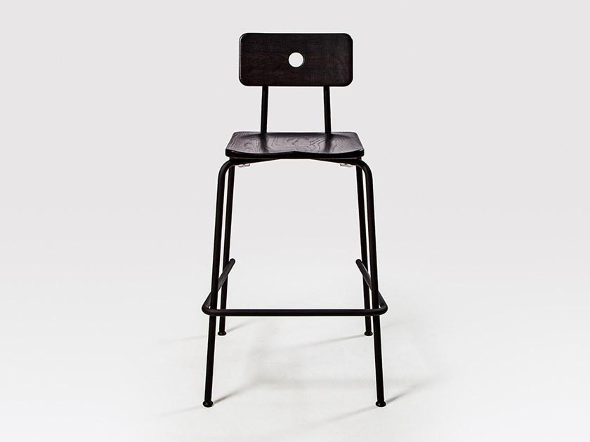 Liqui Contracts Штабелируемый лакированный барный стул из стали и дерева Milne sun-id-1356364 - Вид №1