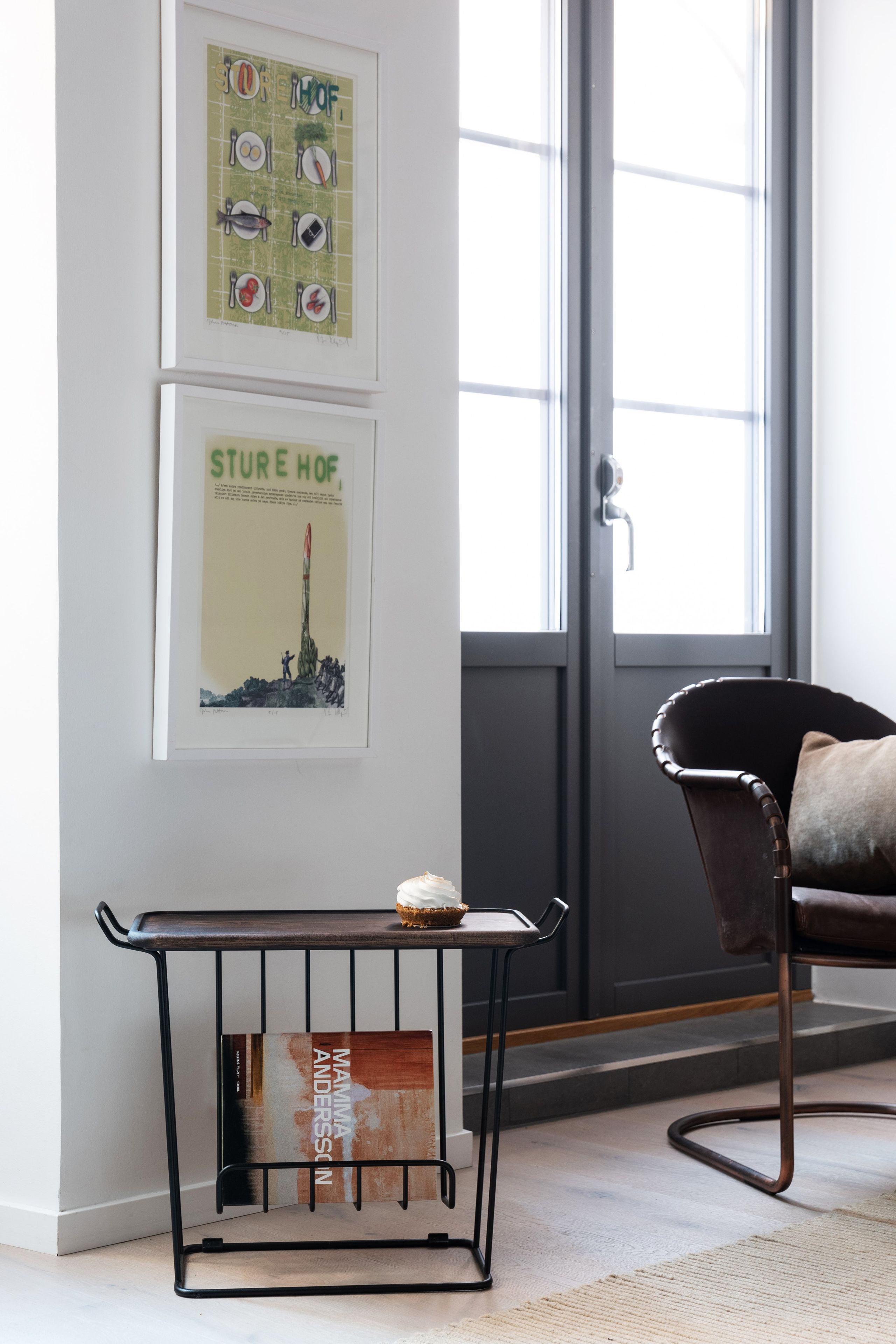 Окрашенный металлический журнальный столик с подносом Maze Classic ARCH-00069155 - Вид №2