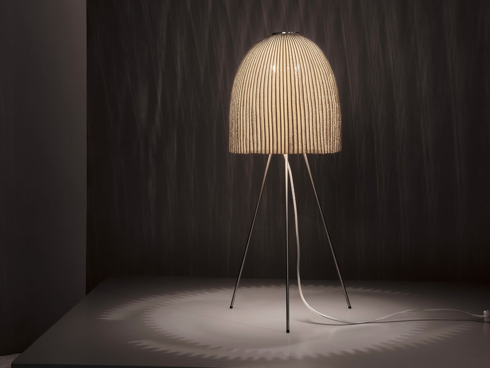 Светодиодная настольная лампа из нержавеющей стали A-Emotional Light Onn ARCH-00023012 - Вид №1