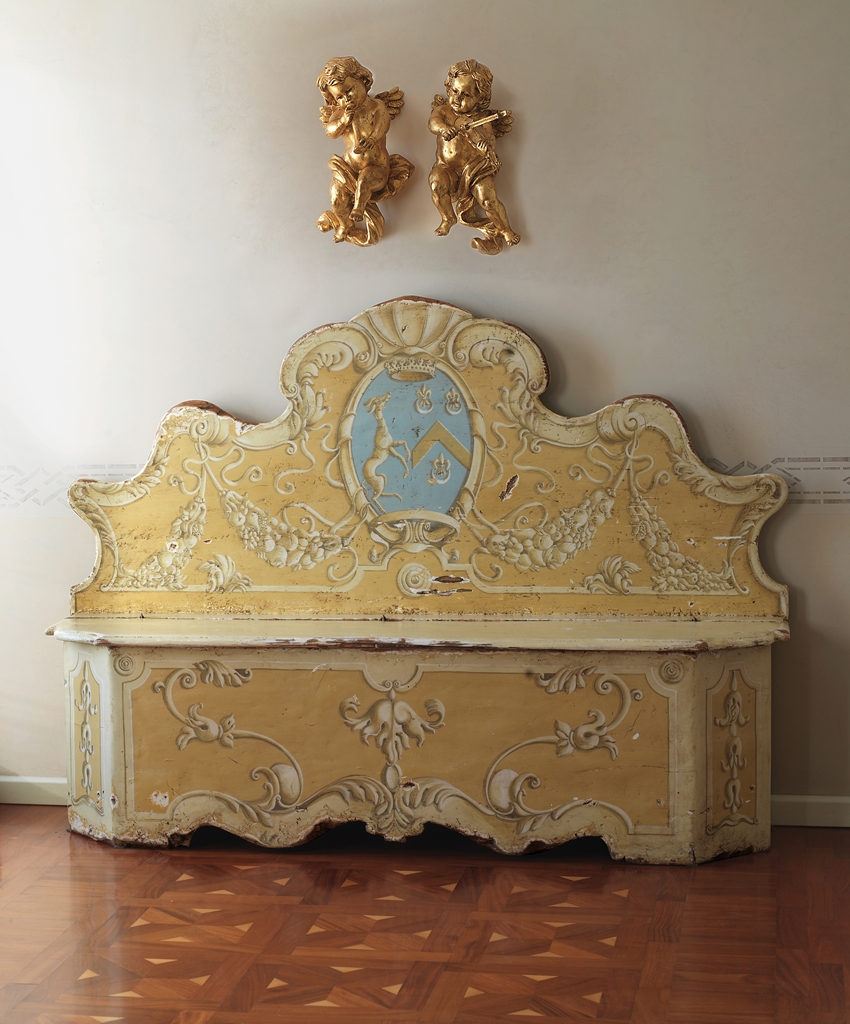 T1075 Tifernoit Зубчатая грудь Soggiorno  - Вид №1