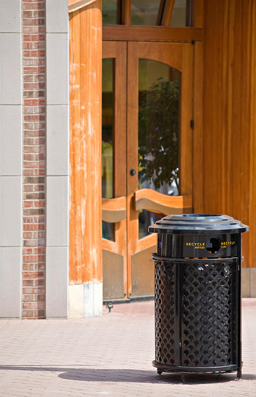 FSRT200 Приемник городского возрождения  Forms-surfaces  - Вид №7