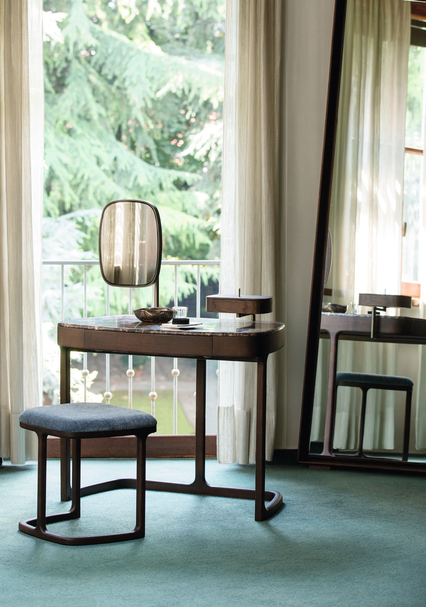 Туалетный столик из ясеня Porada Soul ARCH-00068792