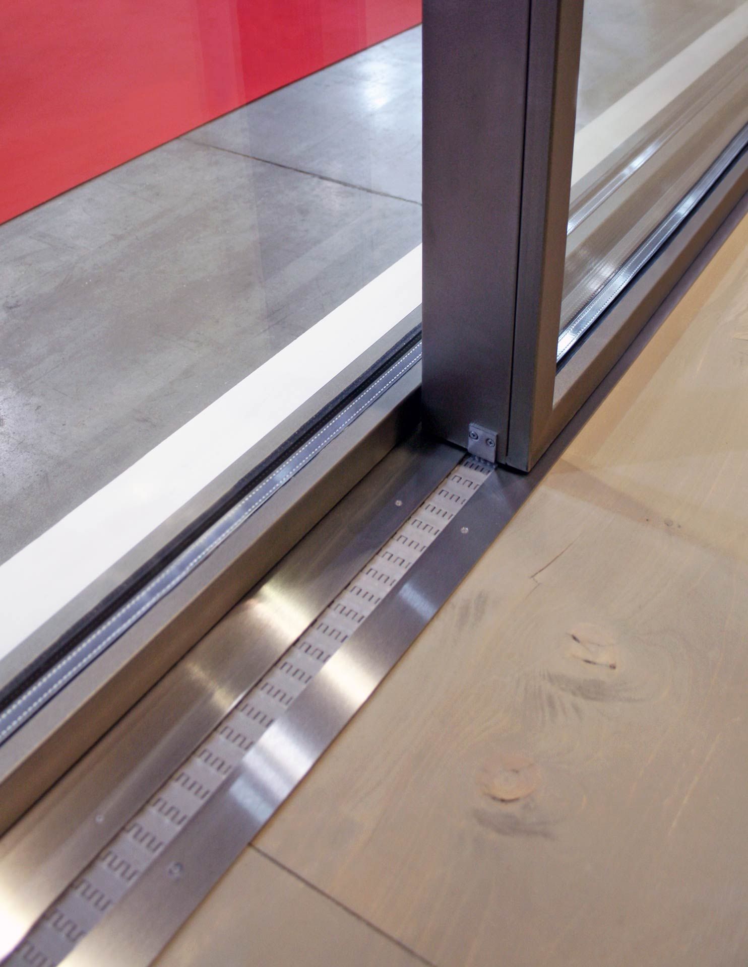 Стальная раздвижная дверь-окно с двойным остеклением Carminati Skyline System ARCH-00135510 - Вид №7