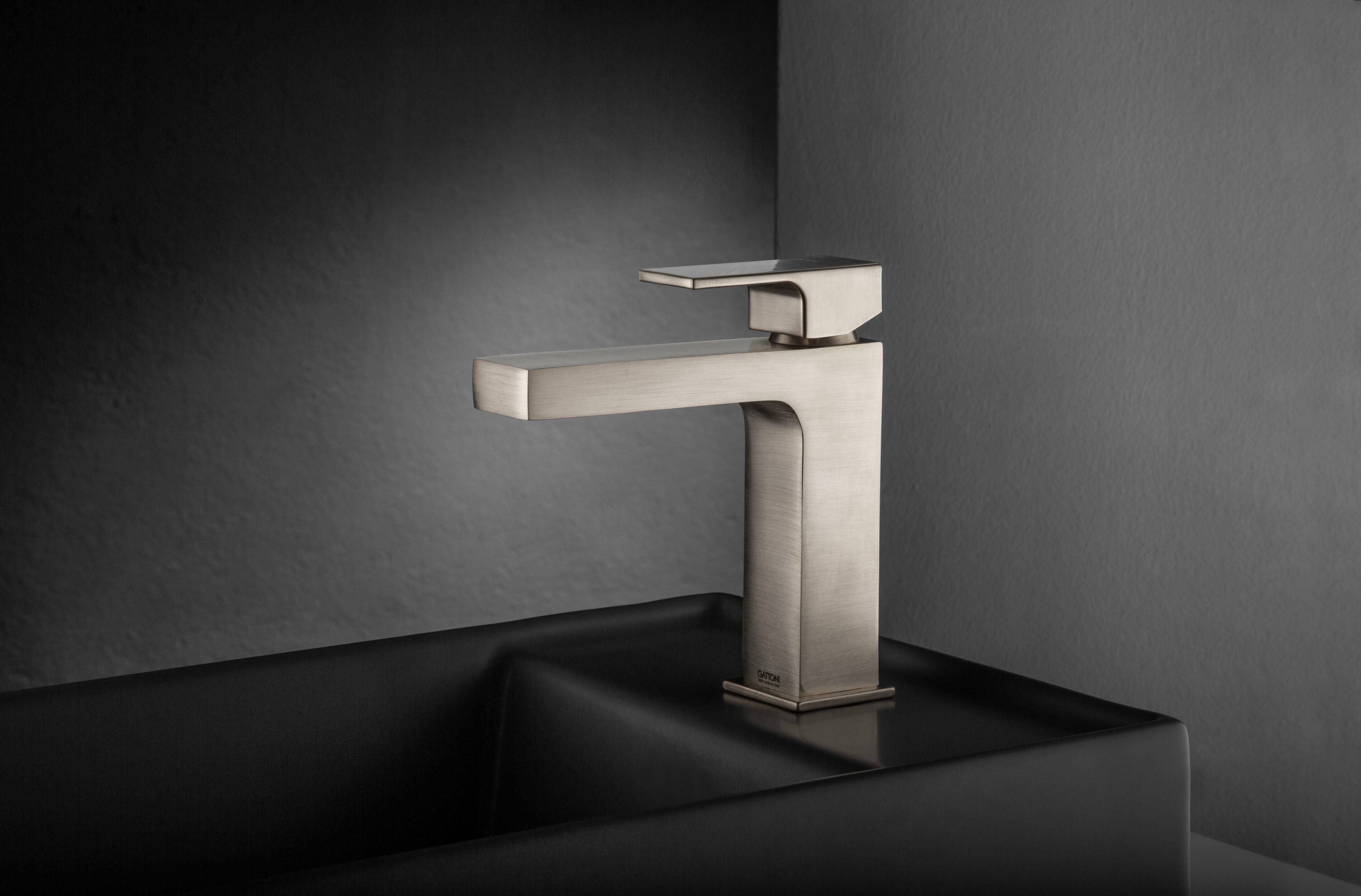 Однорычажный смеситель для раковины GATTONI Kubik ARCH-00121263 - Вид №1