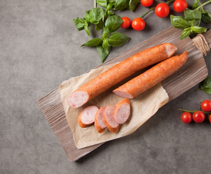 3944 Колбаса из мяса кролика копчено-вареная Вкусляндия 