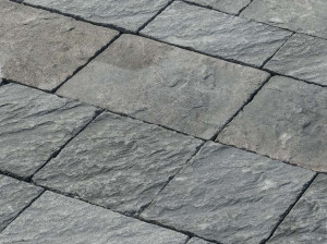 Твердый самоблокирующийся бетон