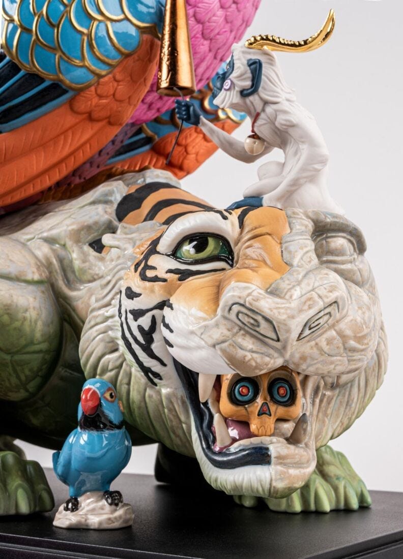 Фарфоровая скульптура Lladró EPHEMERAL TREASURES ARCH-00043185 - Вид №1