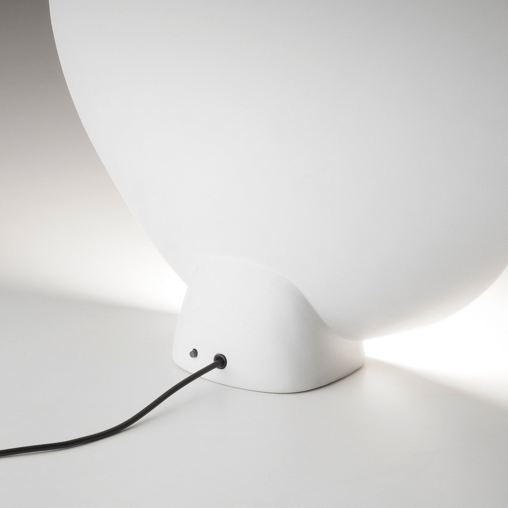 Светодиодная настольная лампа из дутого стекла Vibia Musa ARCH-00052037 - Вид №7