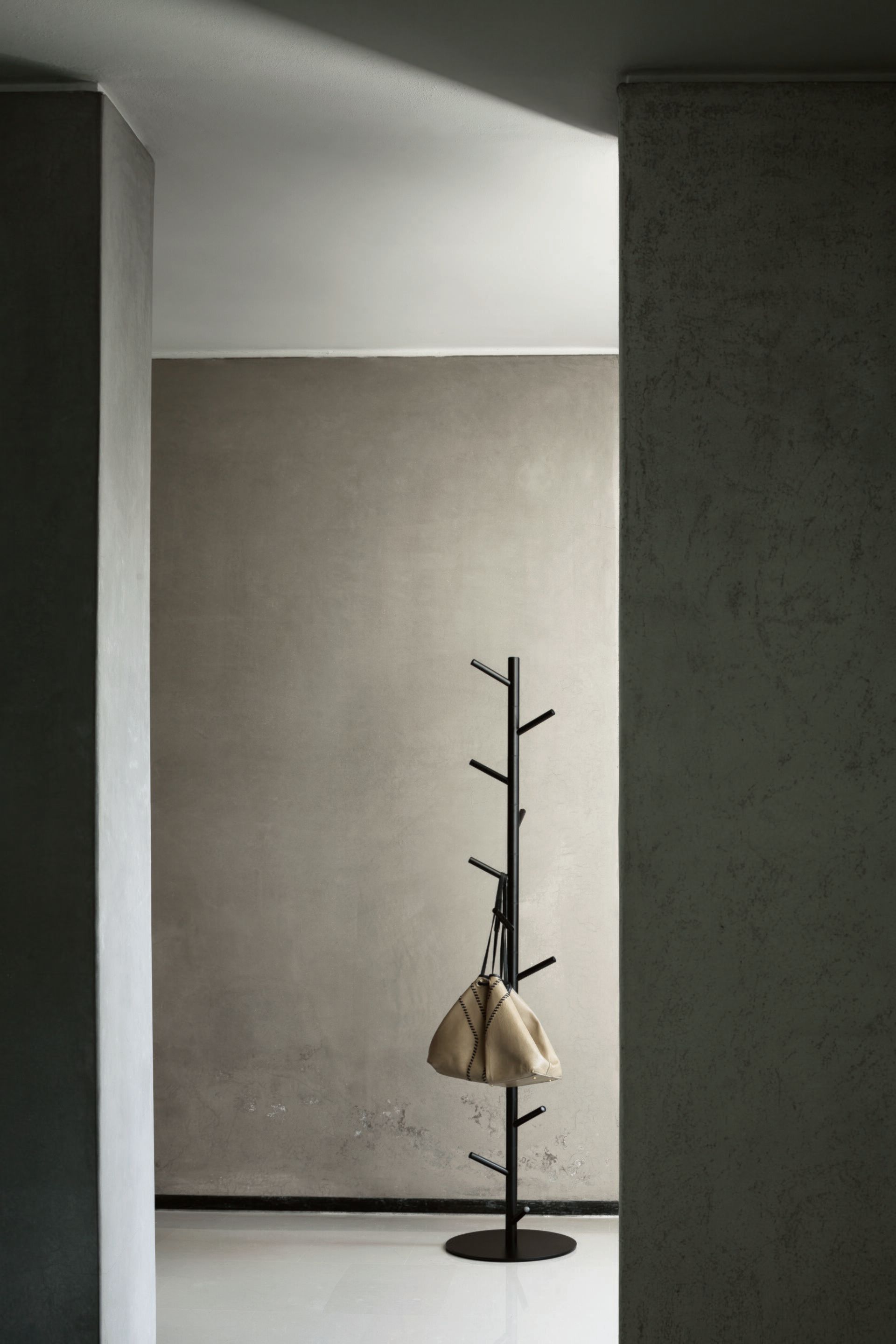 Стальная напольная вешалка Bontempi Casa ALGA ARCH-00000166 - Вид №1